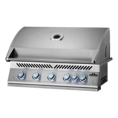 Integrated 38-inch gas grill series 700